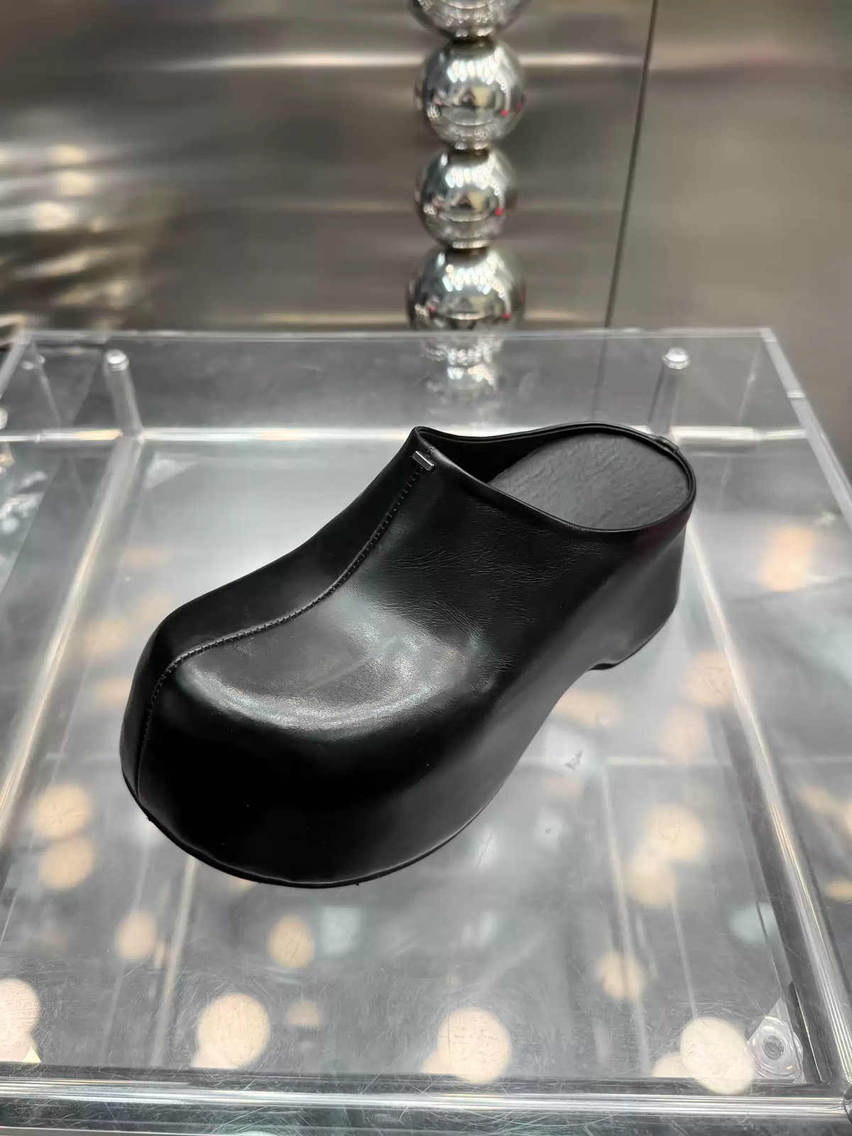 Summer new style of sponge cake thick soled small tire cow pure leather sandals with support for outer wear and half flip flops Order now 7-10 days